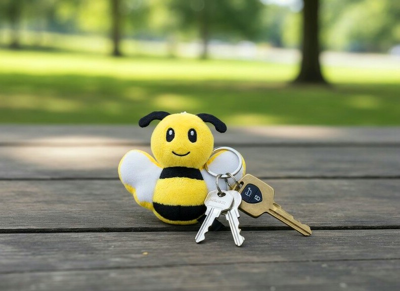 Brelok Pszczółka Miro z recyklingu Pszczoła - 10cm