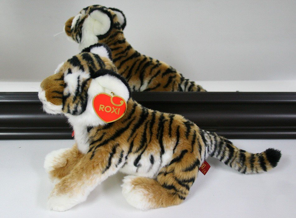 Tygrys Brązowy Młody - 30cm