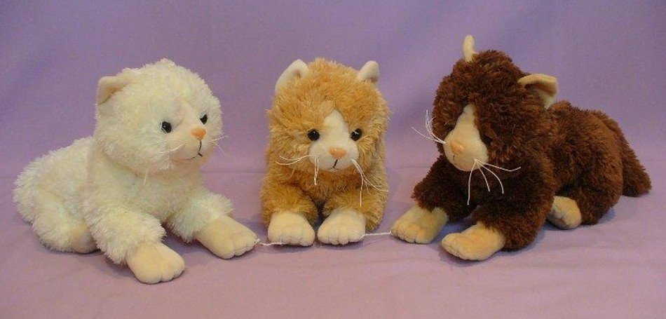 Kot leżący 3 kolory (Głos) - 25cm