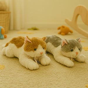 Kotki Leżące 2 kolory (Głos) - 36cm