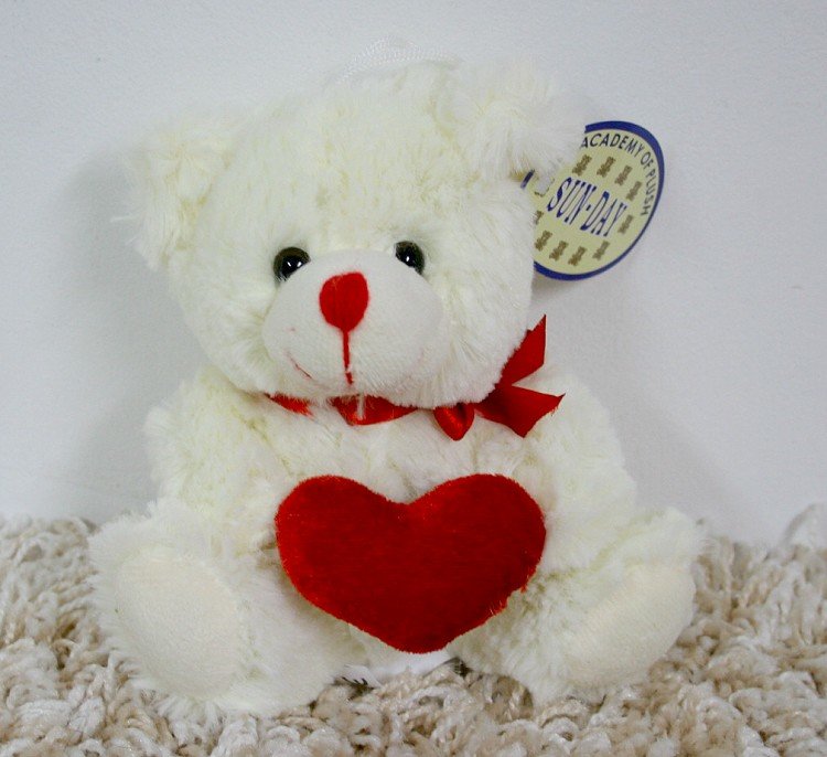 Miś Biały z sercem Love - 15cm